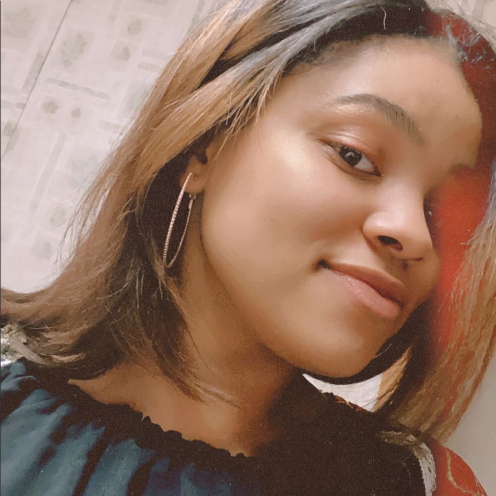 Meet your Posher, Kyla